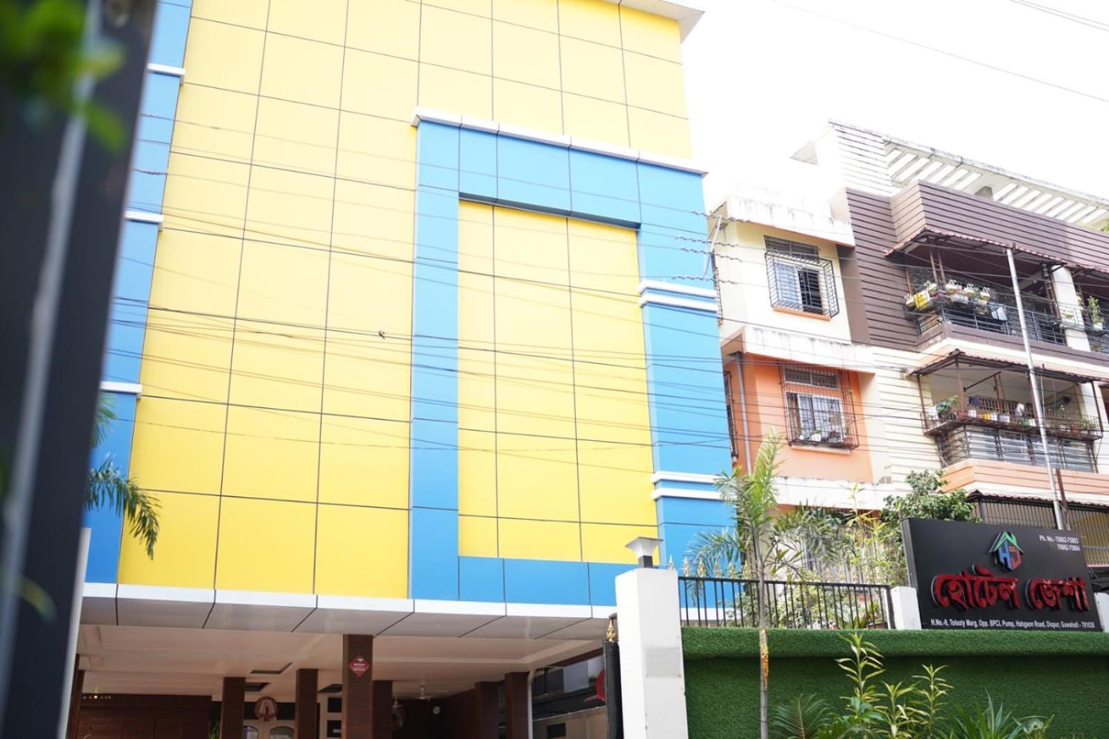 Hotel Jaysha Гувахати Екстериор снимка