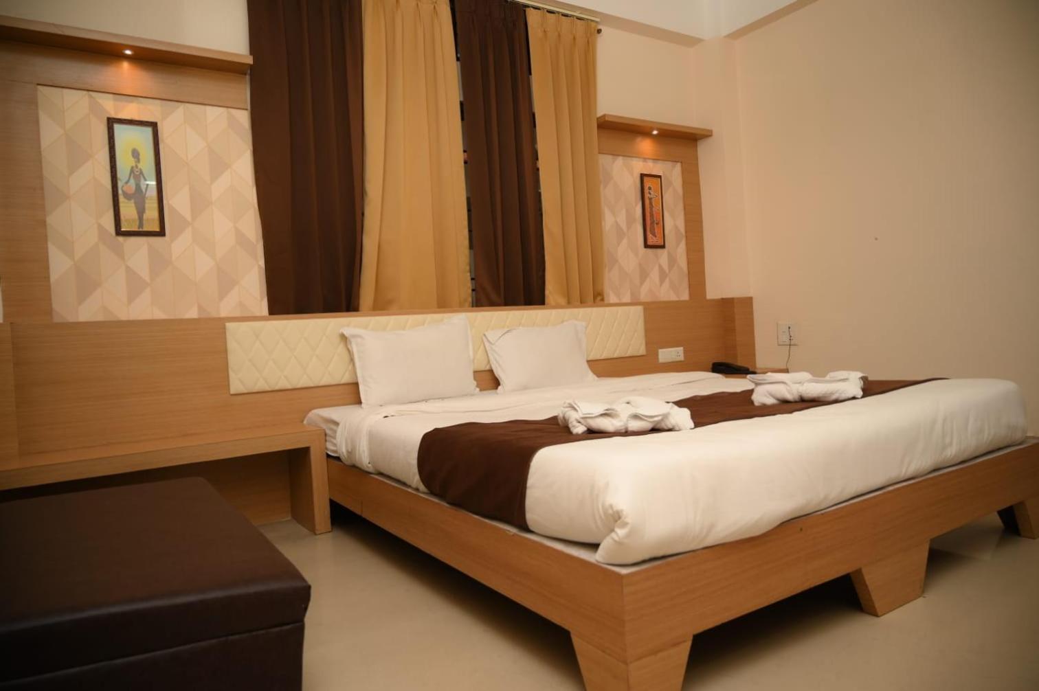 Hotel Jaysha Гувахати Екстериор снимка